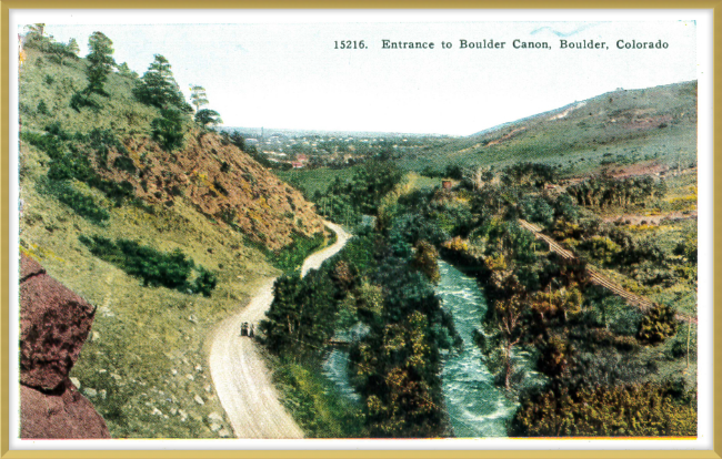 Entrance to Boulder Canon