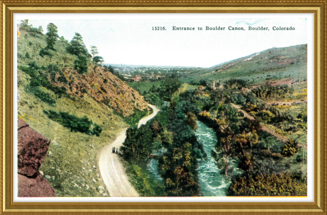 Entrance to Boulder Canon