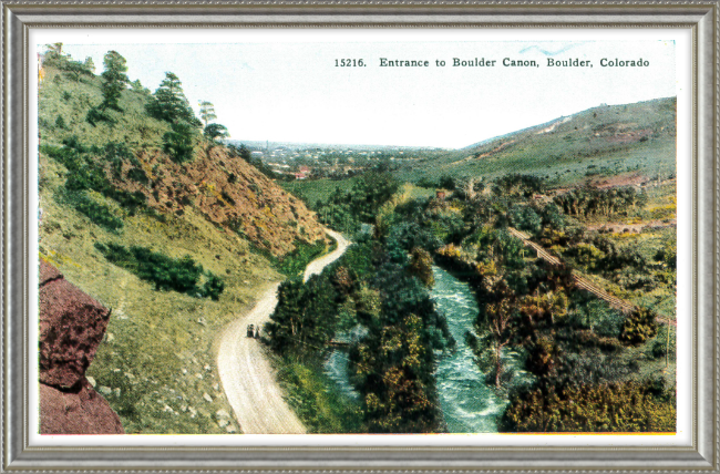 Entrance to Boulder Canon